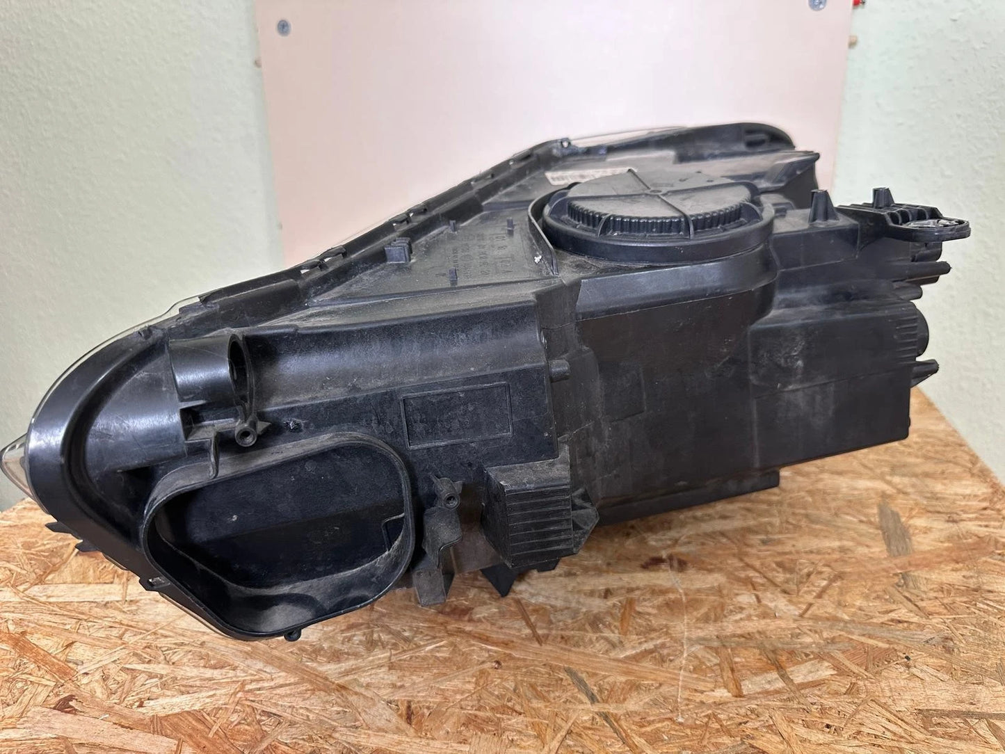 Original Scheinwerfer rechts Headlight BMW X1 F48